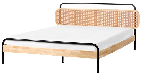 Posteľ svetlohnedá 180 x 200 cm čelo s viedenským výpletom lamelový rošt moderný rustikálny štýl spálňa