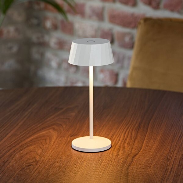 LED stolová lampa Facetta, biela, 22 cm, kov, IP44, Biela / opálová, Obývacia izba / jedáleň, Hliník, Moderný