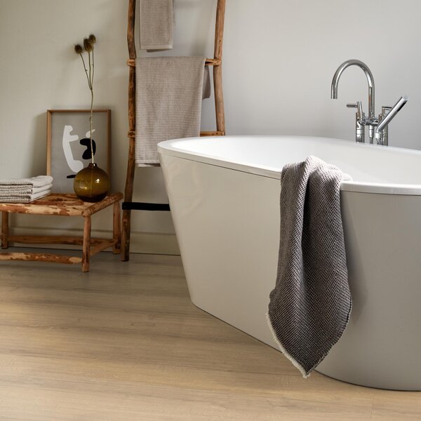 Egger AquaDura+ Large Dub Brightstone medový SOL193 2,54 m²