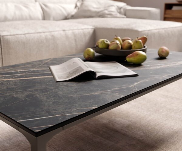 DELIFE Konferenčný stolík Levente 110x60 cm keramika Laminam® Noir Desir hnedá podstava kov titánová farba