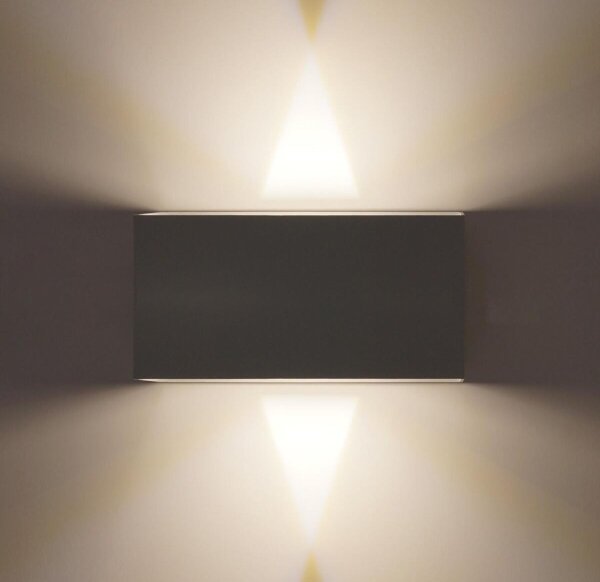 LED Vonkajšie nástenné svietidlo LED/12W/230V IP54 biela