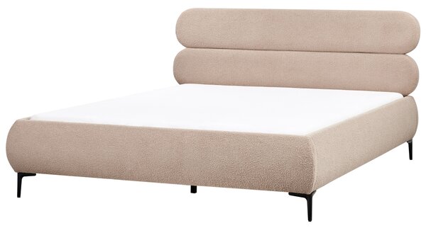Posteľ sivobéžová buklé čalúnenie čierne kovové nohy 180 x 200 cm lamelový rošt s čelom klasický minimalistický štýl spálňa
