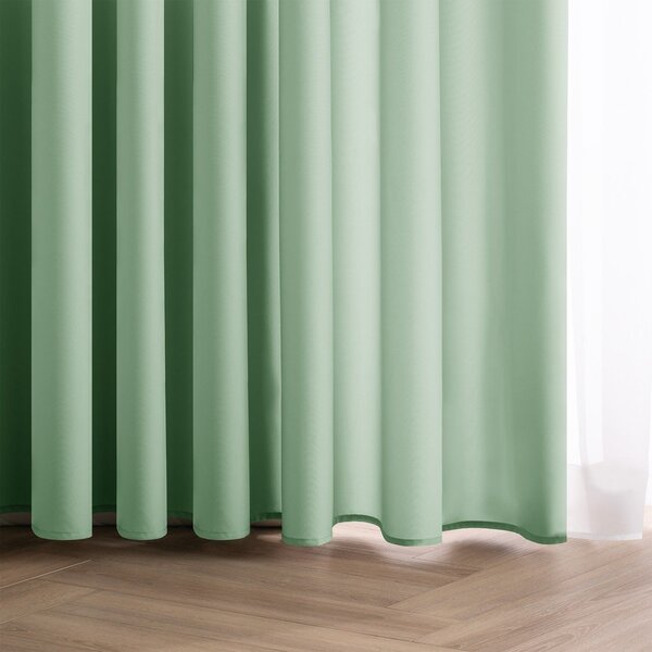 Dimout záves v mentolovej farbe 140x270 cm Carli – Restilo