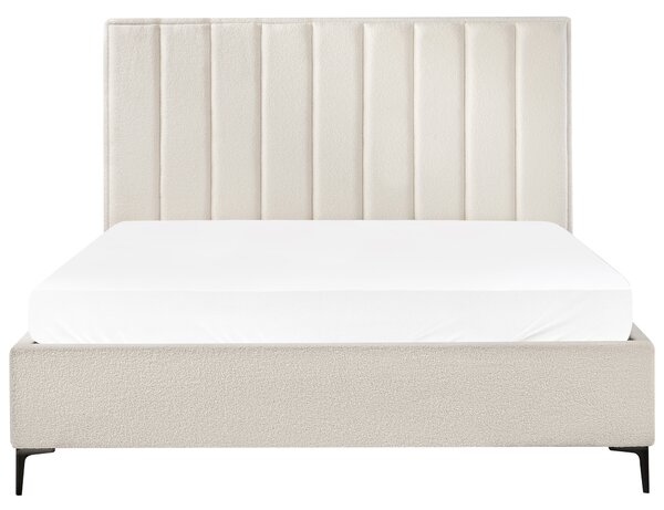 Posteľ s úložným priestorom krémová biela buklé čalúnenie 180 x 200 cm čierne kovové nohy prešívané čelo lamelový rošt moderný štýl spálňa