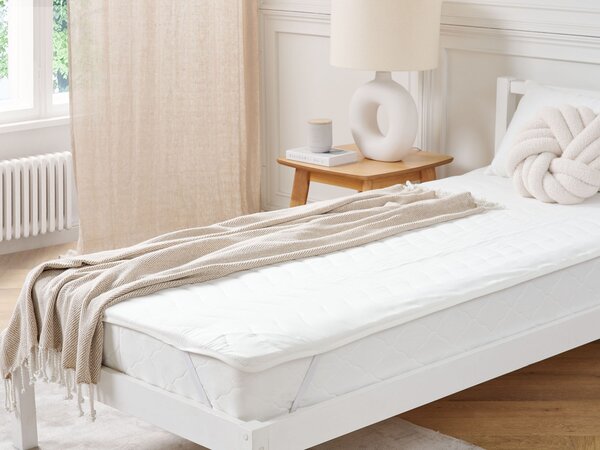 Chránič na matrac biely mikrovlákno 90 x 200 cm vodoodolná podložka polyesterová výplň prešívaný poťah