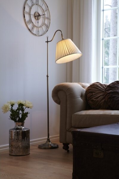 Markslöjd 105921 - Stojacia lampa CHARLESTON 1xE27/40W/230V