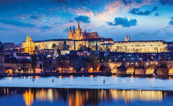 Vliesové fototapety, rozměr 416 cm x 254 cm, Praha, IMPOL TRADE 3250VEXXXL