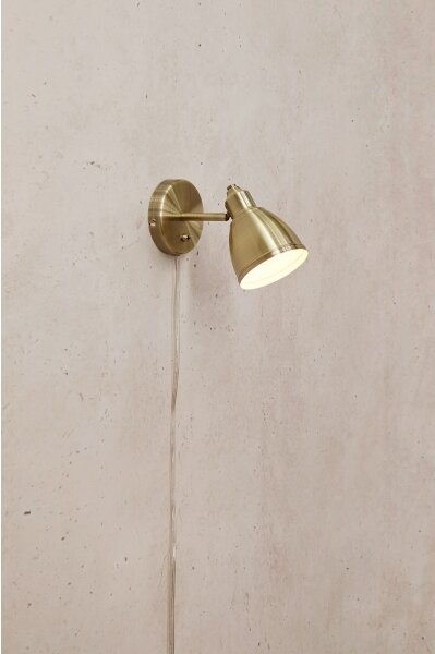Markslöjd 108714 - Nástenná lampa STORY 1xE14/40W/230V mosadz