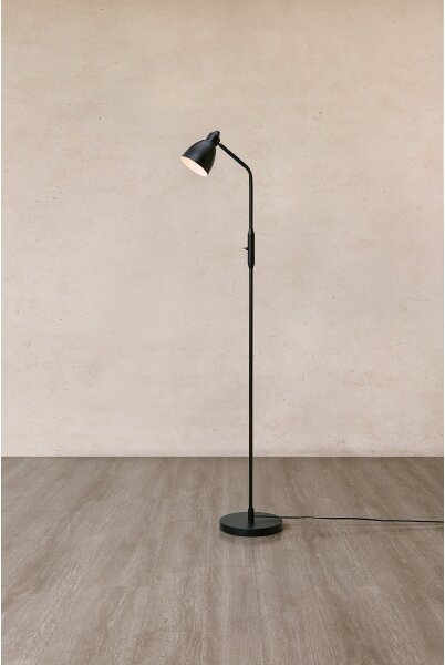 Markslöjd 108713 - Stojacia lampa STORY 1xE14/40W/230V čierna