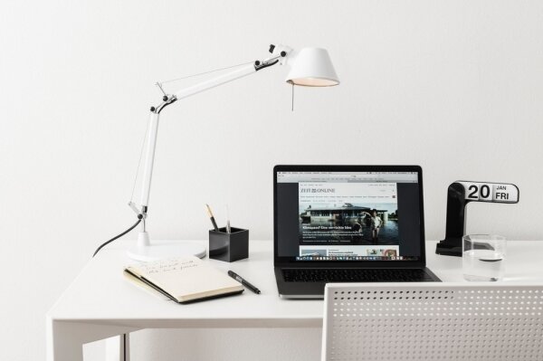 Artemide AR 0011820A - Stolná lampa TOLOMEO MICRO 1xE14/46W/230V biela