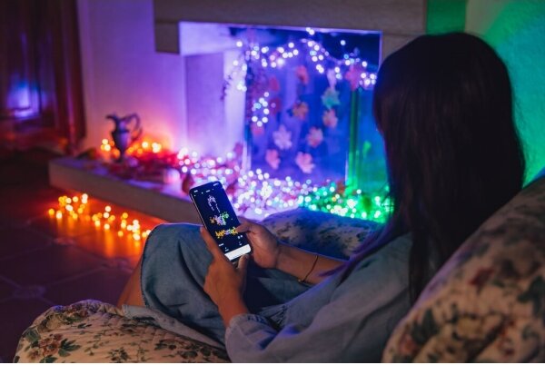 Twinkly TWS250SPP-BEU - LED RGB Vonkajšia svetelná reťaz 250xLED 23,5m IP44 Wi-Fi