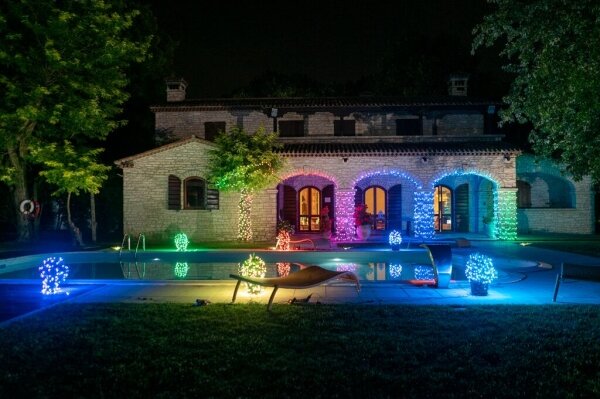 Twinkly TWS250STP-BEU - LED RGB vonkajší svetelný reťaz 250xLED 23,5m IP44 Wi-Fi