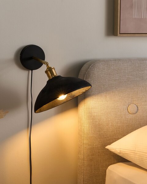 Nástenná lampa čierna a mosadz mangové drevo kužeľové tienidlo spálňa obývacia izba rustikálny moderný dizajn závesné svetlo