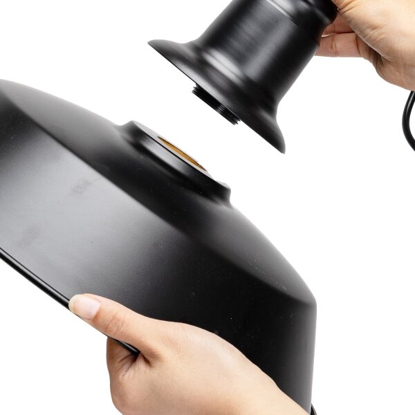 Aigostar - LED luster na lanku 1xE27/60W/230V pr. 36 cm čierna