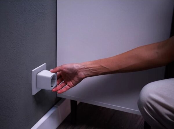 SADA 3x Inteligentná zásuvka Philips Hue Smart plug EU SCHUKO