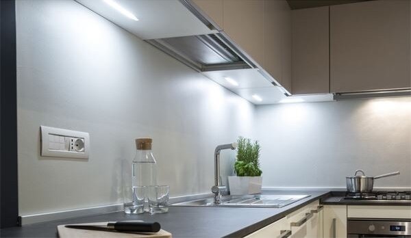 Ecolite TL4009-LED10W - LED Podlinkové svietidlo RONY LED/10W/230V
