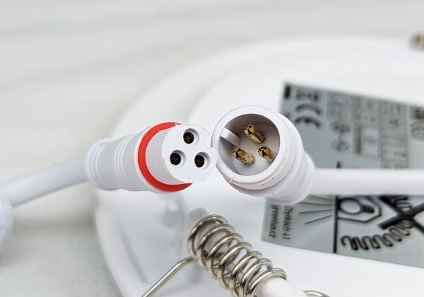 LED Podhľadové svietidlo VEGA LED/6W/230V 2900/3900/5800K pr. 12,5 cm biela