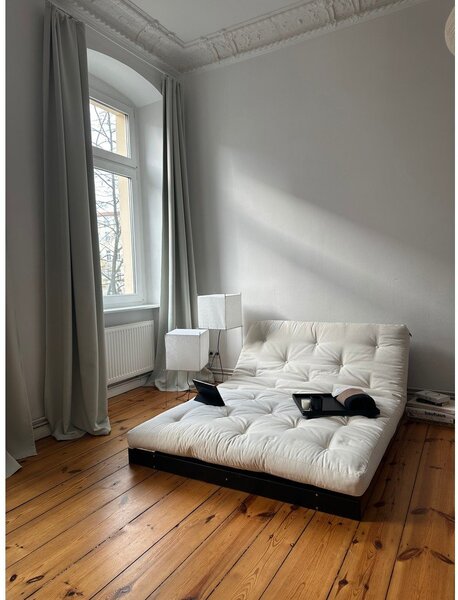 Rozkladacia pohovka v horčicovej farbe 140 cm Roots Black Night – Karup Design