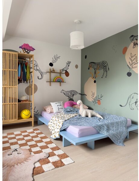 Svetlomodrá dvojlôžková posteľ z borovicového dreva s roštom 180x200 cm Japan – Karup Design