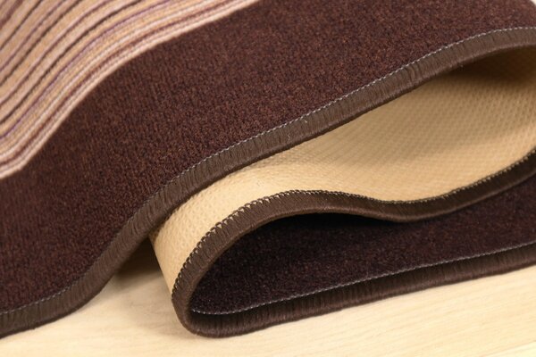 Associated Weavers , Protišmykový behúň na mieru Carnaby 41, šíre 67 cm, hnedá, chodba / predsieň