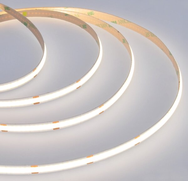 Solight WM59-NW - LED Pásik LED/8W/m/230V 4000K 5m
