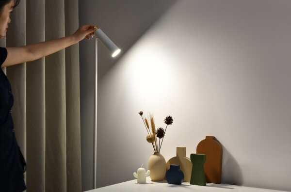 Immax 08992L - LED Stmievateľná stojacia lampa TIT LED/6W/230V biela
