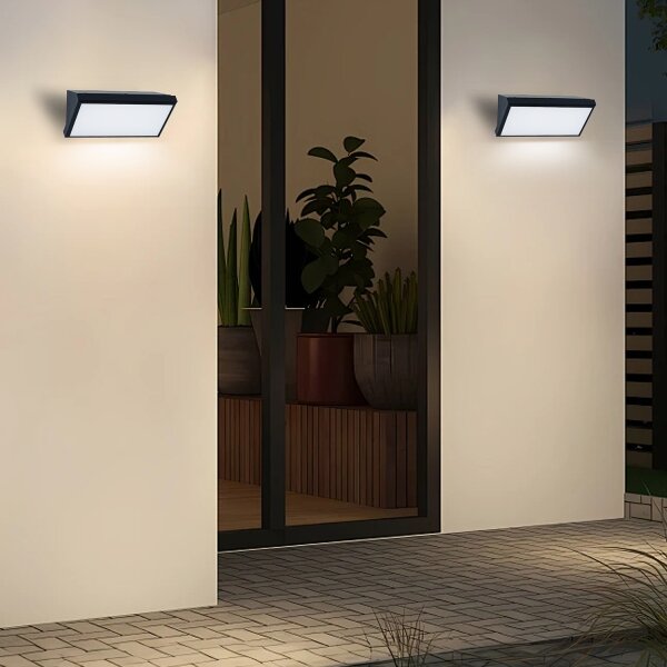 Brilagi - LED vonkajšie nástenné svietidlo so senzorom TRIANGLE LED/20W/230V čierne