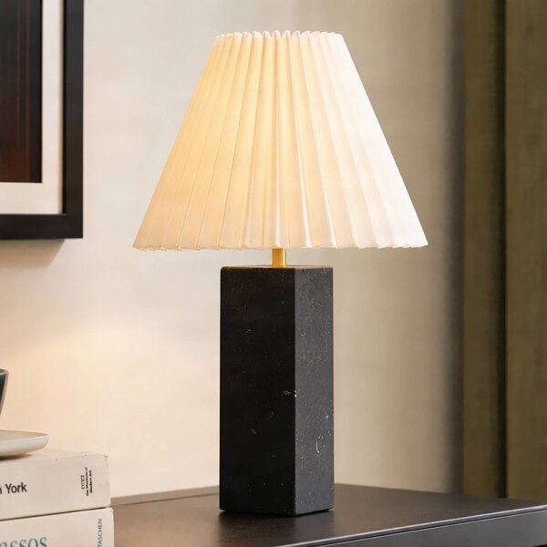 NOLA Stolová lampa Asher, výška 45 cm, čierna/biela, mramor, Biela / opálová, Obývacia izba / jedáleň, Textil / látka / hodváb, Moderný, Stojacie svietidlo