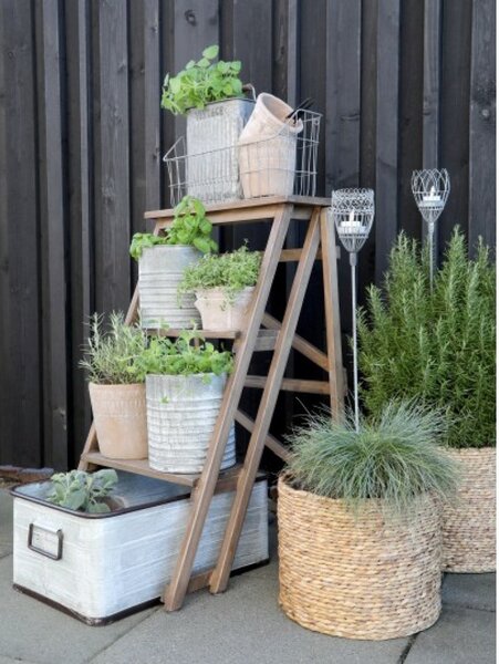Zápich kovový