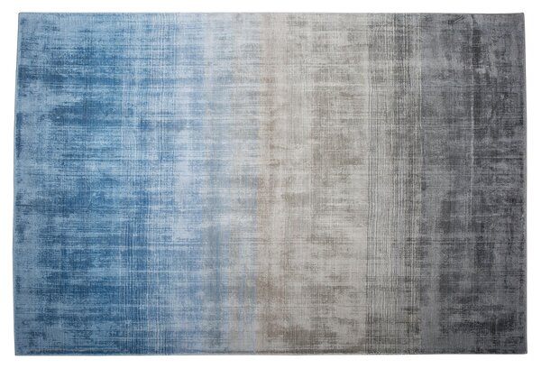 Koberec sivý a modrý viskózový 140 x 200 cm tieňovaný ombré efekt moderná obývacia izba