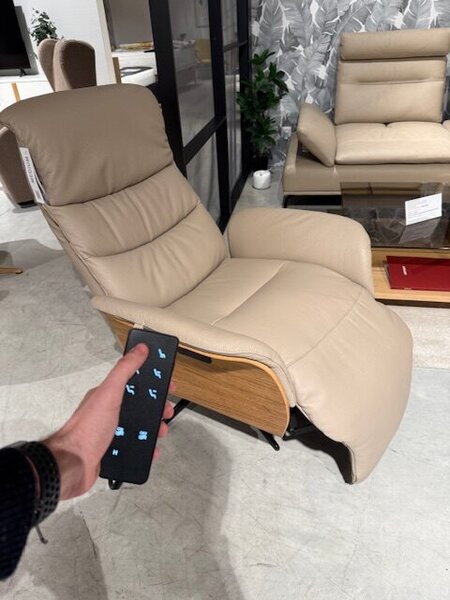 LIBRA relax elektricky polohovacie kreslo