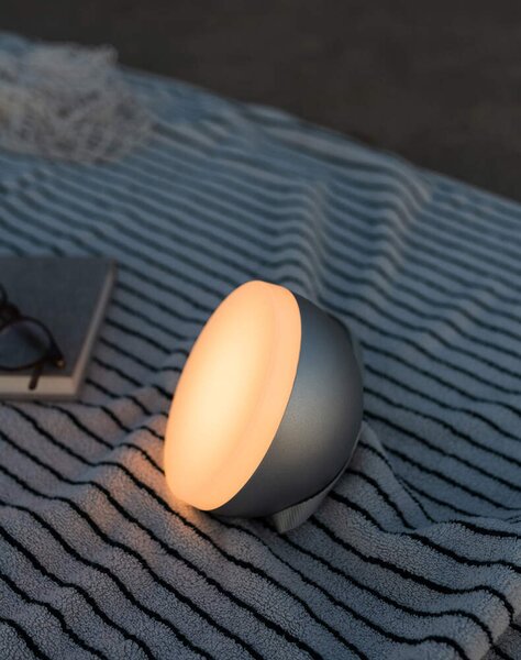 New Works Prenosná lampa Sphere Adventure Light, Warm Grey 21610