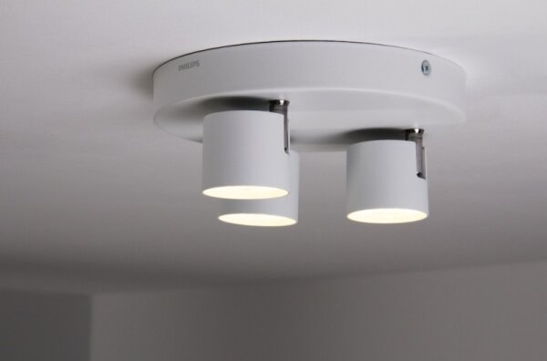 Philips 56243/31/16 - LED Stmievateľné bodové svietidlo STAR 3xLED/4W/230V
