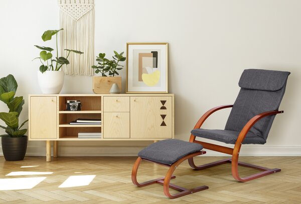ModernHome Fínske hojdacie kreslo s podnožkou ModernHome