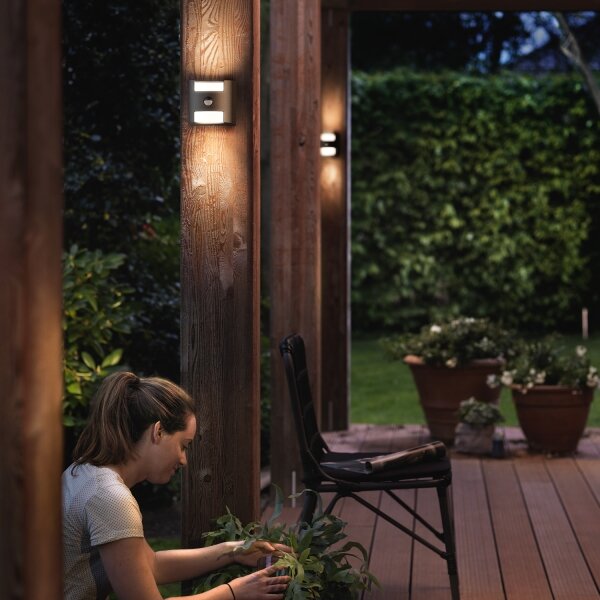 Philips 17322/93/16 - Vonkajšie senzorové svietidlo GRASS 2xLED/4,5W/230V IP44