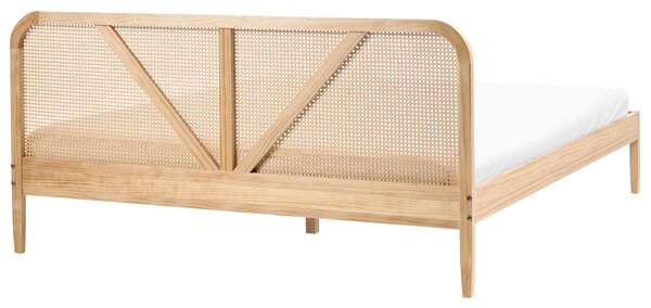 Posteľ svetlohnedá rám z borovicového dreva s čelom umelý ratan 180 x 200 cm s roštom retro štýl spálňa
