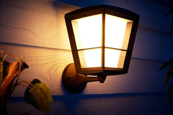 Philips 17439/30/P7-LED RGBW Vonkajšie svietidlo Hue ECONIC LED/15W/230V IP44