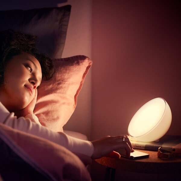 Philips 76020/31/P7 - Hue GO stmievateľná stolná LED lampa RGB, 6 W, 230 V