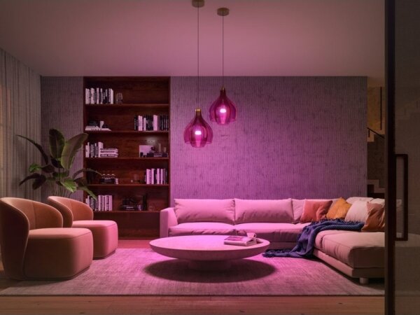 Základná sada Philips Hue WACA 2xE27/9W/230V 2000-6500K + zariadenie k prepojeniu