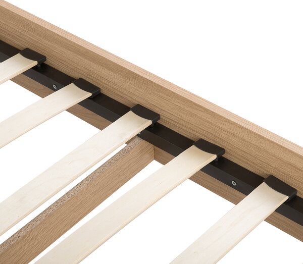 Posteľ svetlé drevo biela MDF 180 x 200 cm s LED osvetlením lamelový rošt s čelom moderný škandinávsky štýl spálňa