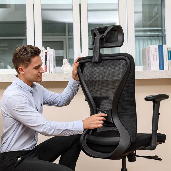 Kancelárska ergonomická stolička Neoseat NICOLE — čierna, nosnosť 150 kg