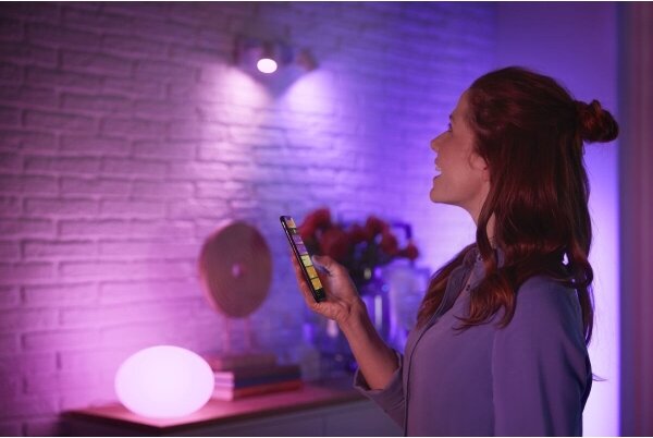 SADA 2x LED Stmievateľná žiarovka Philips Hue WHITE AND COLOR E14/5,3W/230V