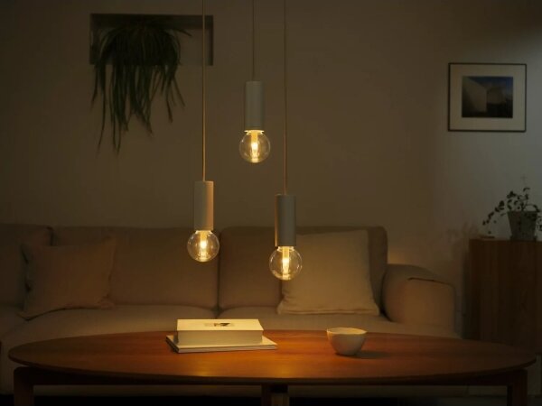 LED RGBW Stmievateľná žiarovka Philips Hue White And Color Ambiance E27/6,8W/230V