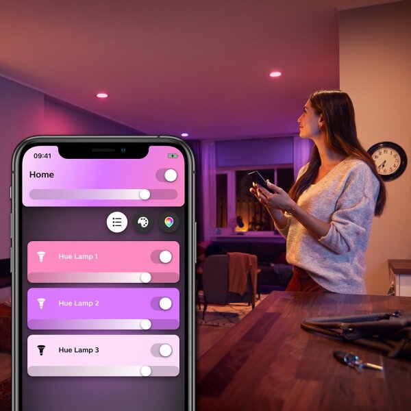 LED Stmievateľná žiarovka Philips Hue WACA E27/6,5W/230V 2000-6500K