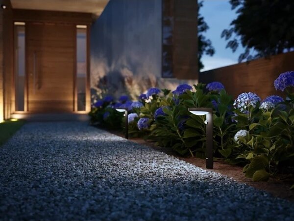 Philips - LED Vonkajšia lampa so senzorom TYLA LED/9W/230V 4000K IP44
