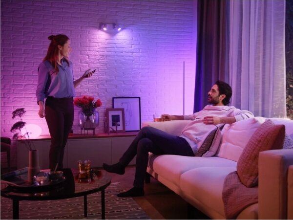 Základná sada Philips Hue WACA 3xGU10/4,2W/230V 2000-6500K+ zariadenie na prepojenie