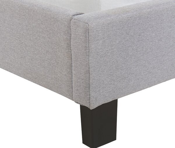 Posteľ svetlosivá polyester 140 x 200 cm prešívané čalúnenie lamelový rošt vysoké čelo moderný štýl spálňa