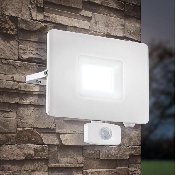 Eglo 33159 - LED reflektor so senzorom FAEDO 3 LED/50W/230V IP44