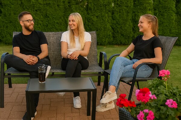 TRENDIE Zostava záhradného nábytku - pohovka, 2 stoličky a stolík