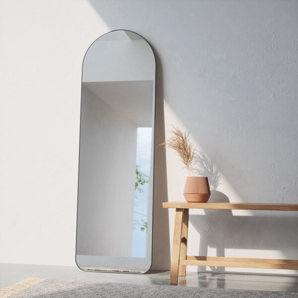 Stojacie zrkadlo 51x158 cm Hubba – Umbra